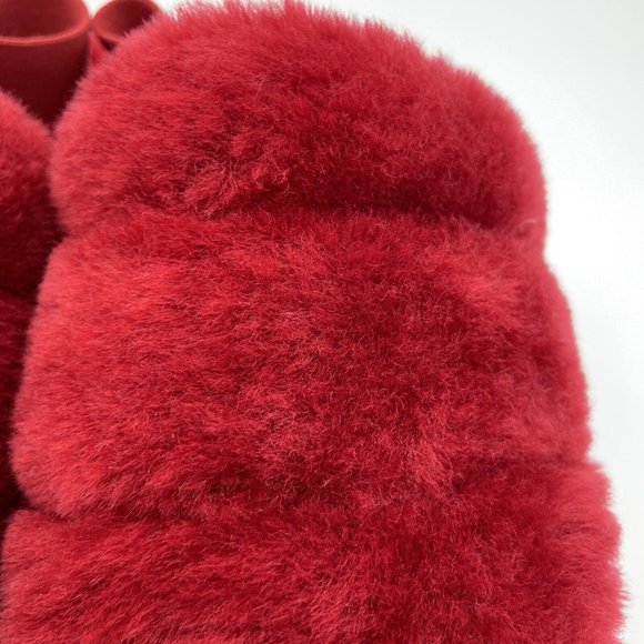 UGG Women's SUPER FLUFF SLIPPERS in RIBBON RED sz 8 1121751-NEW w/marks on soles - Picture 5 of 15